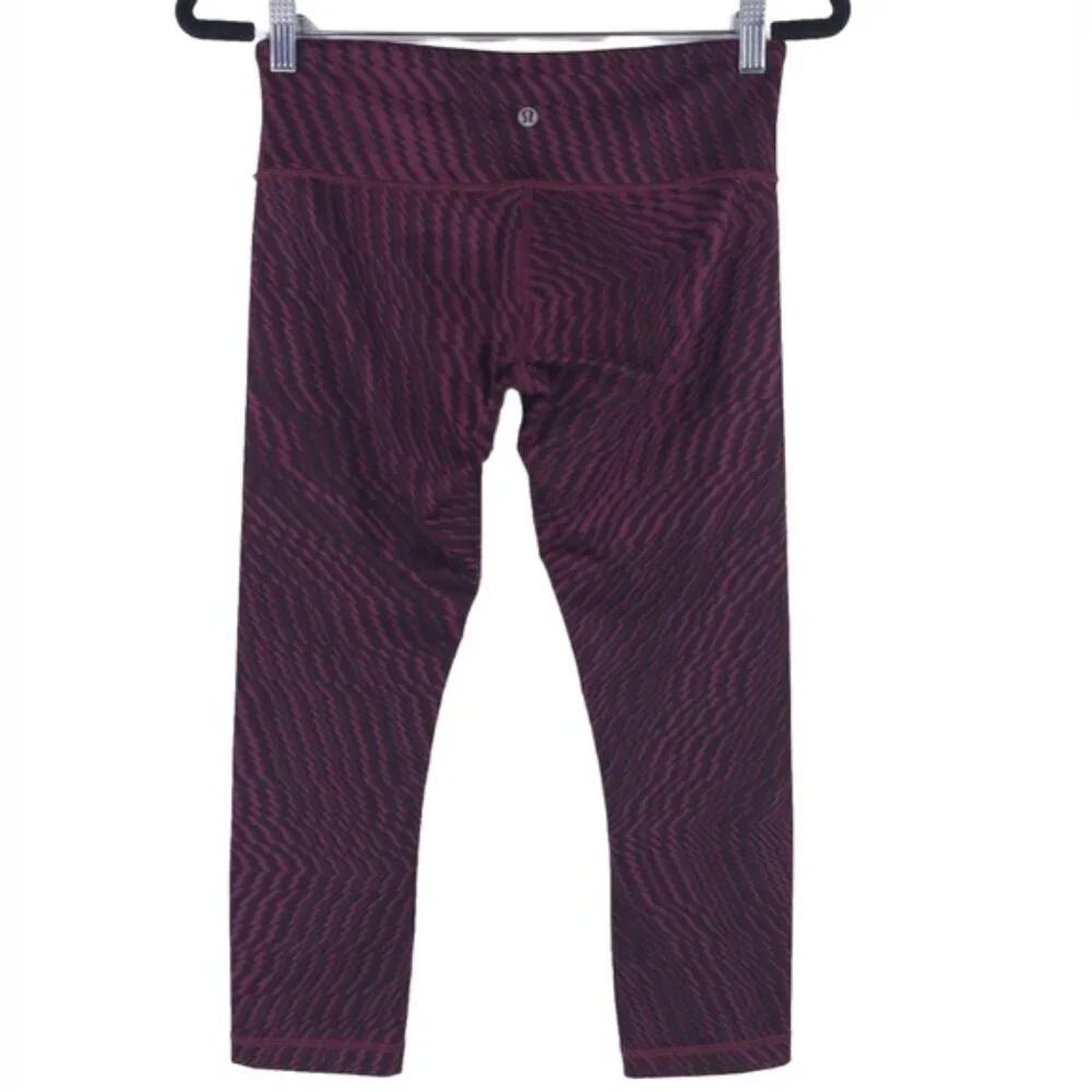 LULULEMON WUNDER Under Crop III Burgundy No Size Tag SMALL 27 Waist 21 Inseam